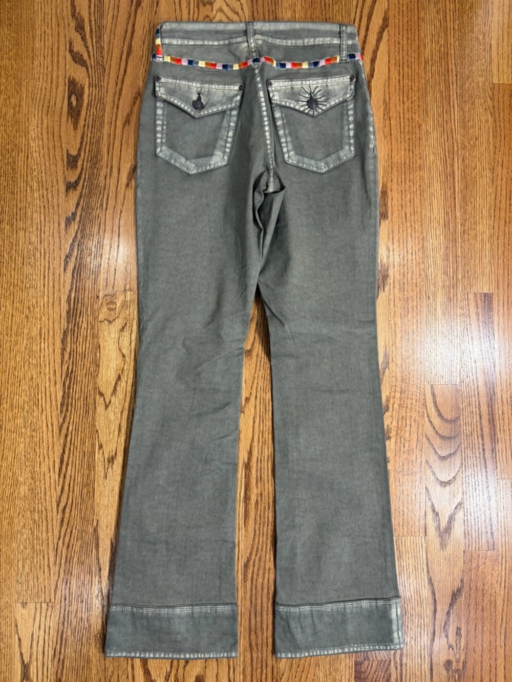 Oilily Grayish Green Boot Cut Pants with Embroidered Rainbow Contrast Trim sz 2 - Picture 2 of 11